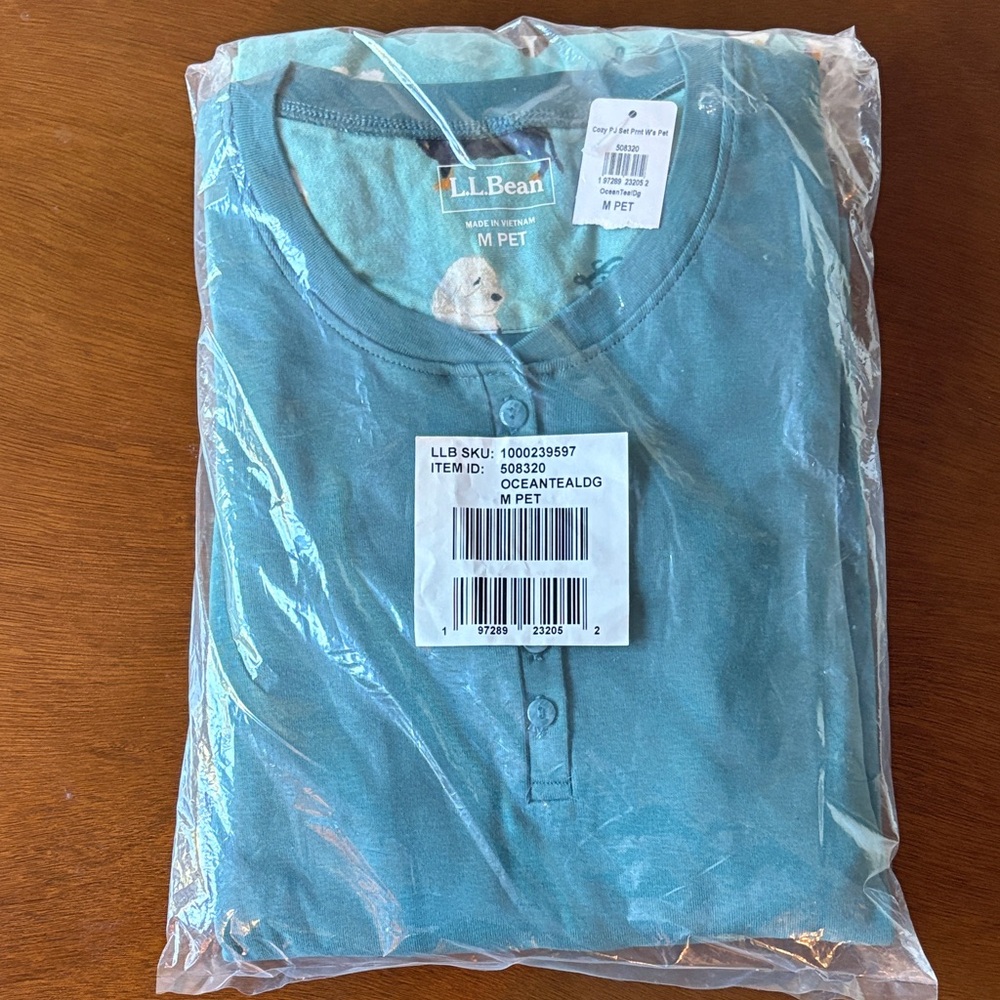 L.L. Bean Women's Cozy PJ Set Ocean Teal Dog